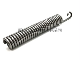 拉伸弹簧的最小耐腐蚀性是确保其在各种环境中使用寿命和性能的重要考虑因素。